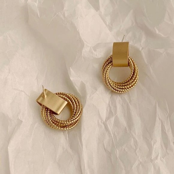 *HOST Pick*Gold Metal Multi-layer Stud Earrings - Picture 2 of 5